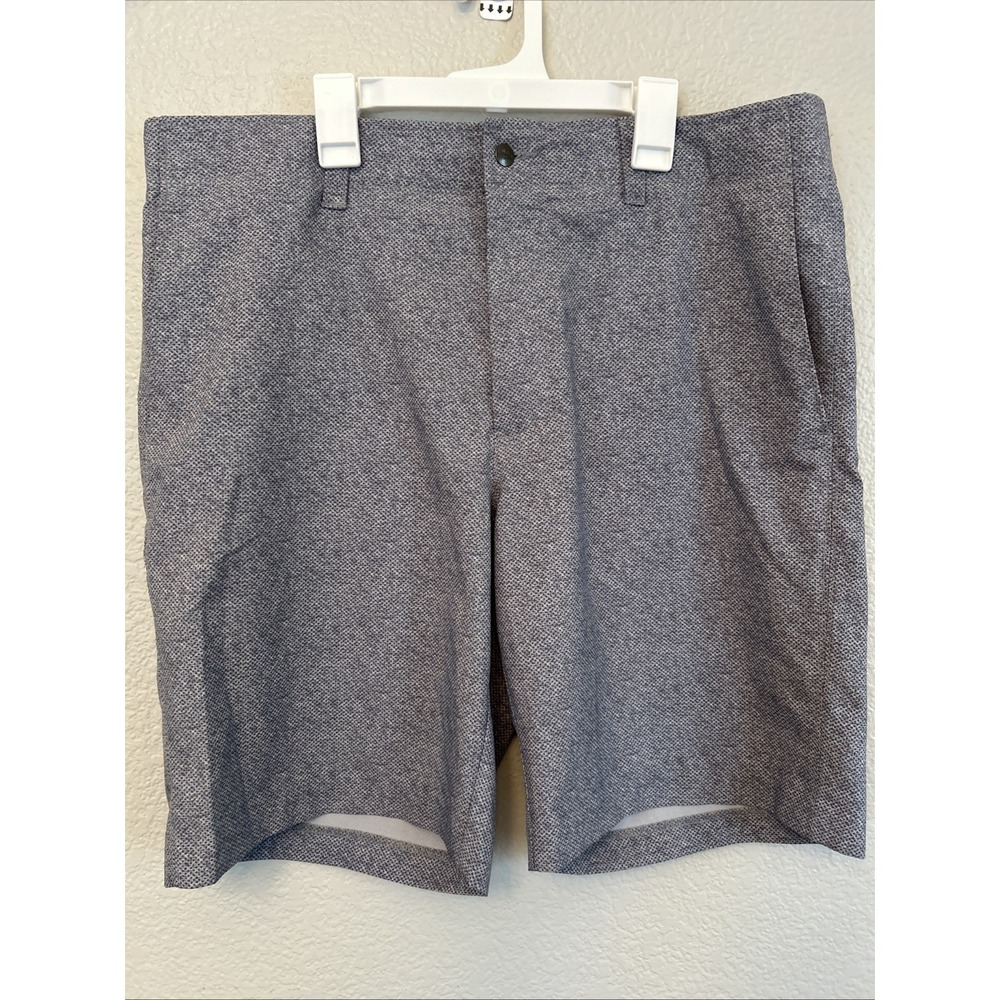 Callaway Golf Chino Shorts Mens Size 36 Gray Pattern 9" Inseam Flat Front